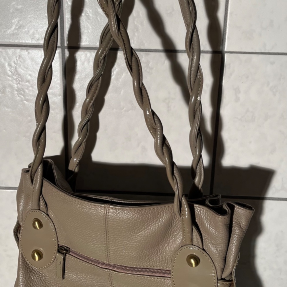 Michael Rome Design Handbag - Picture 7 of 13